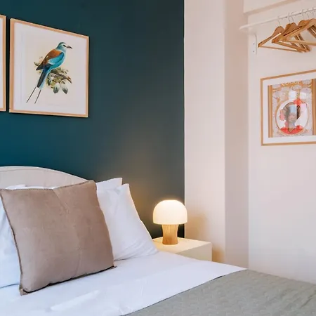 Charming Oasis W Balcony 5 Min To Bull Statue 公寓